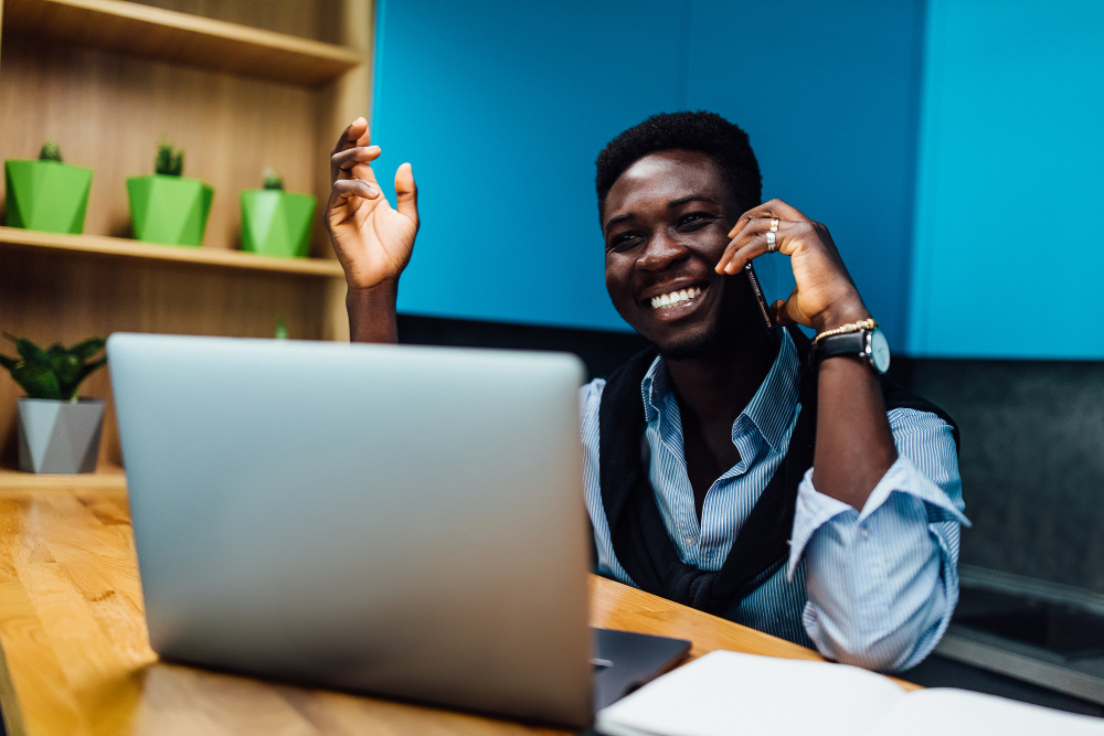 Man with dependent visa happy with his job as IT Specialist