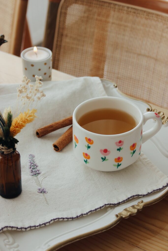 15 Amazing Cultural Etiquette and Social Norms in the UK