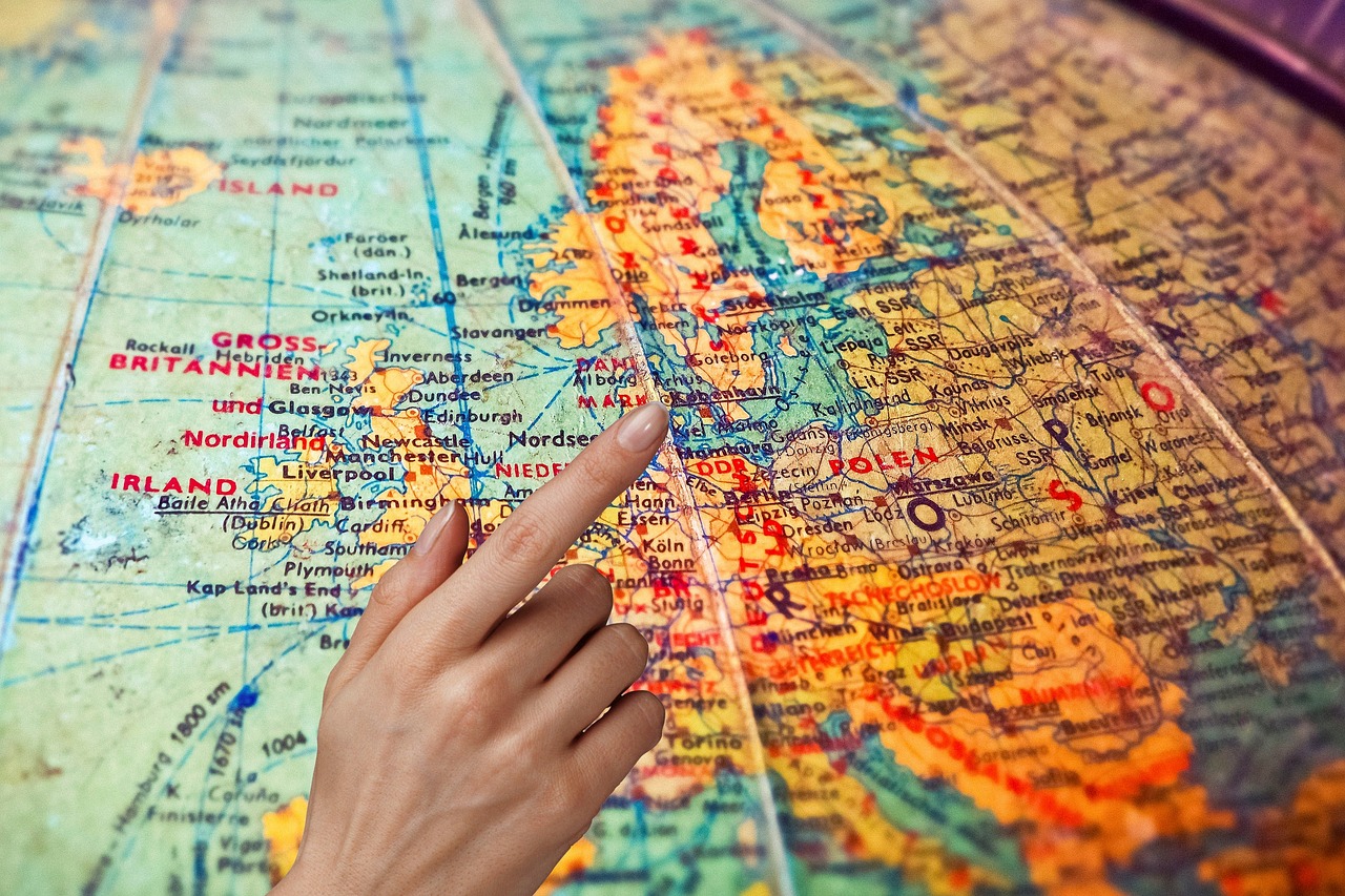 Exploring New Horizons: The Pros and Cons of Working Abroad