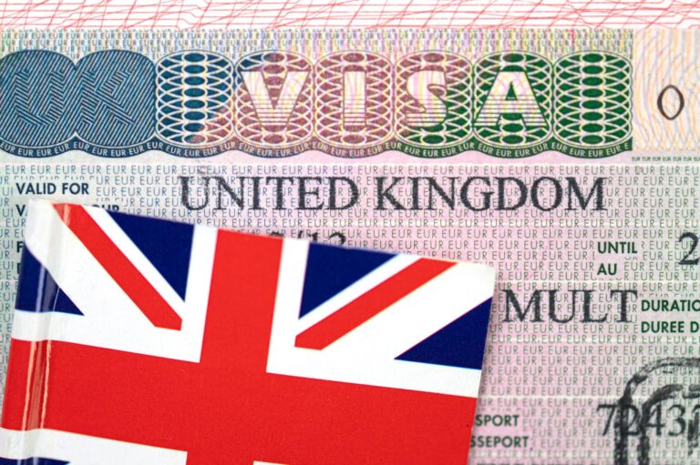UK Hikes Salary Requirements for Foreigners Applying for Work Visas